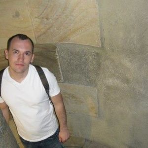 Meet your Posher, George